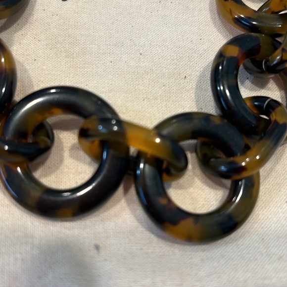 J. Crew Tortoise Necklace - Picture 2 of 3